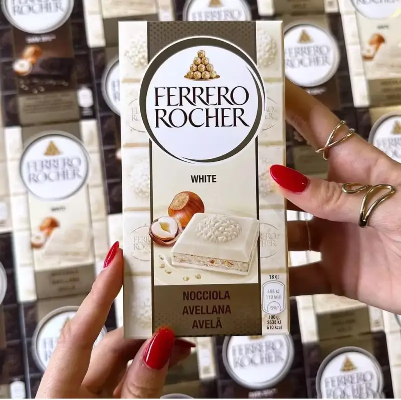 Consigue tu tableta Ferrero Rocher en una máquina Samplia (Barcelona y Madrid) Consigue tu tableta Ferrero Rocher en una máquina Samplia (Barcelona y Madrid)