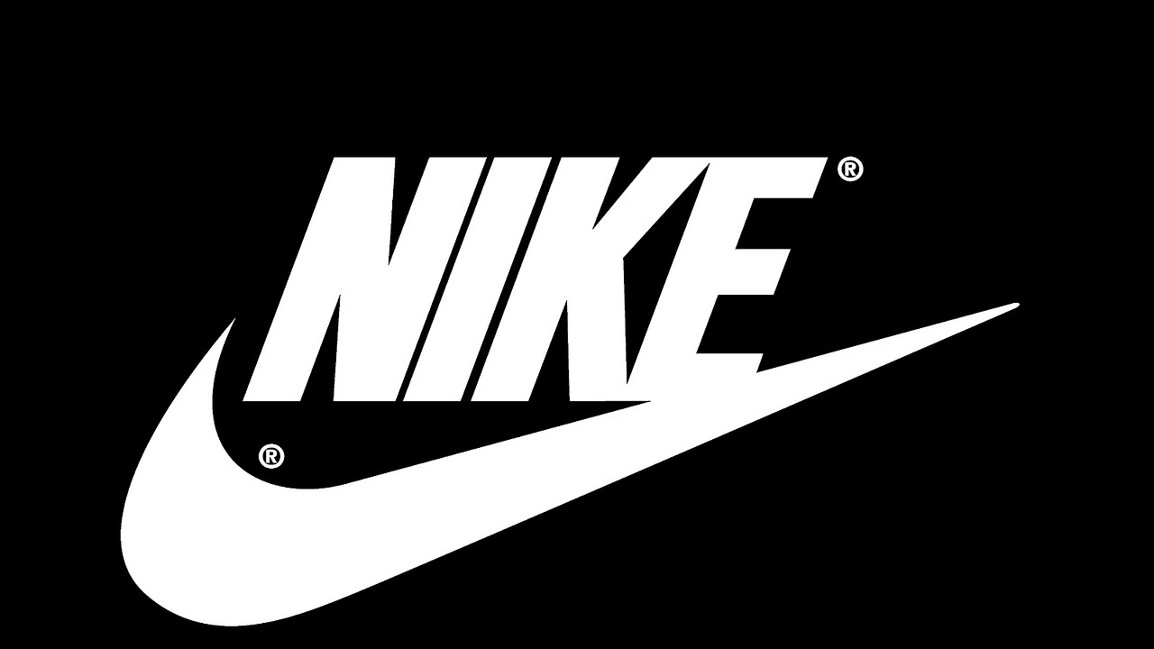 Nike llevando 3 productos obtienes un 20% extra