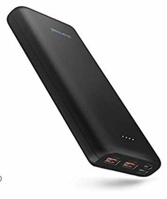 Batería externa powerbank Charmast con capacidad de 20800 mAh 40% descuento